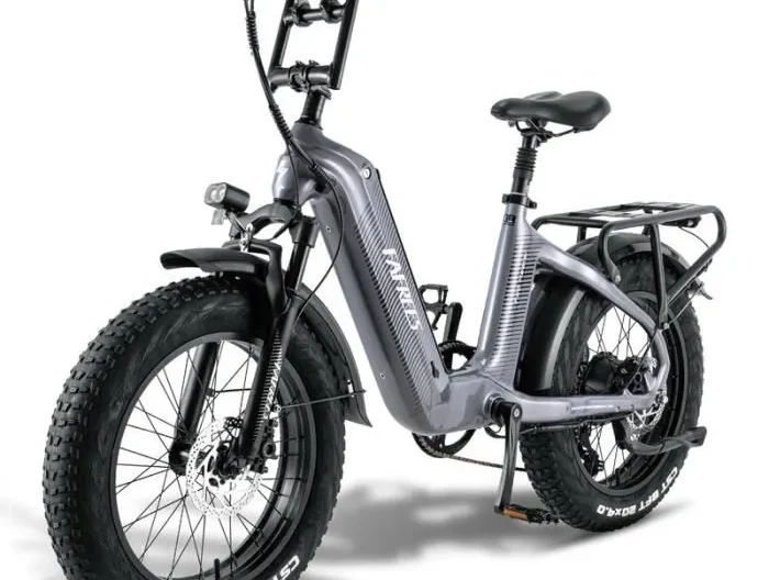 Vélo électrique Cadre en fibre de carbone FAFREES F20Master 500W 48V 22.5AH 45KM/H 20"*4.0 pneus tout terrain-vert
